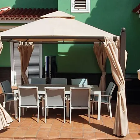 Semesterbostad Celia